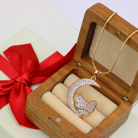 "Moon and Butterfly Rose Gold Pendant with Crystals, XPPT1219 - Picture 13 of 13